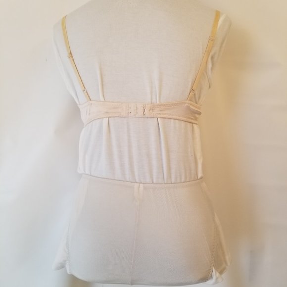 #913N Natori 2 pcs Set: 36A bra and S/M panties. - Picture 15 of 16